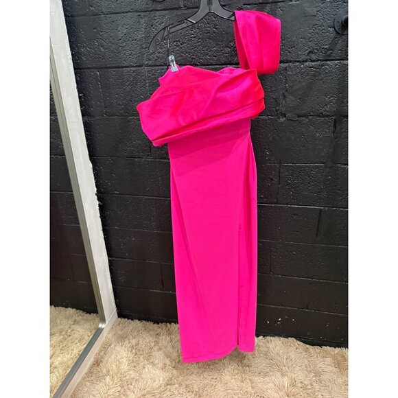 SOLACE LONDON ALEXIS OFF THE SHOULDER DRESS - Picture 3 of 6